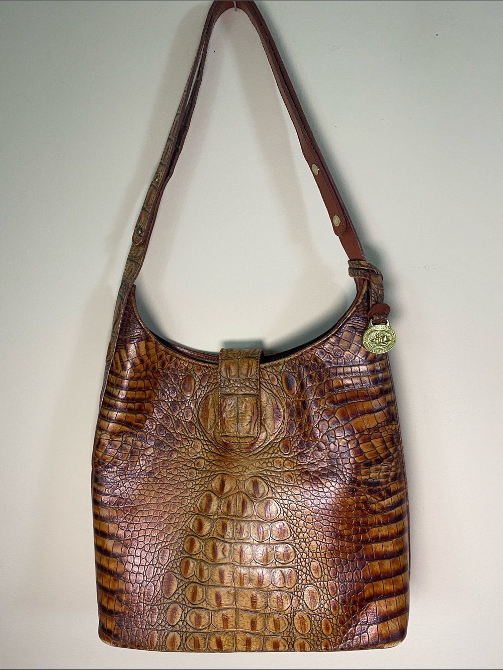 Brahmin vintage Brown Croc-Embossed Leather Shoulder Bag